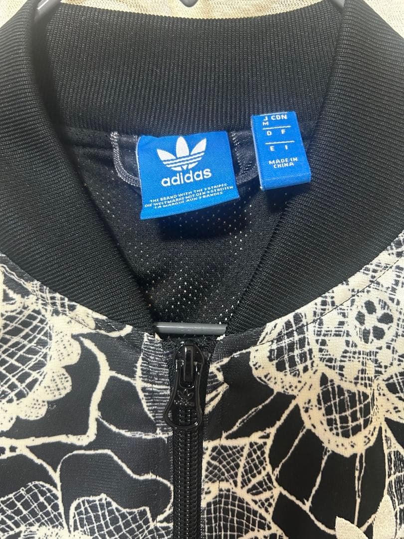 adidas 花柄刺繍 ジャージ M（希少）