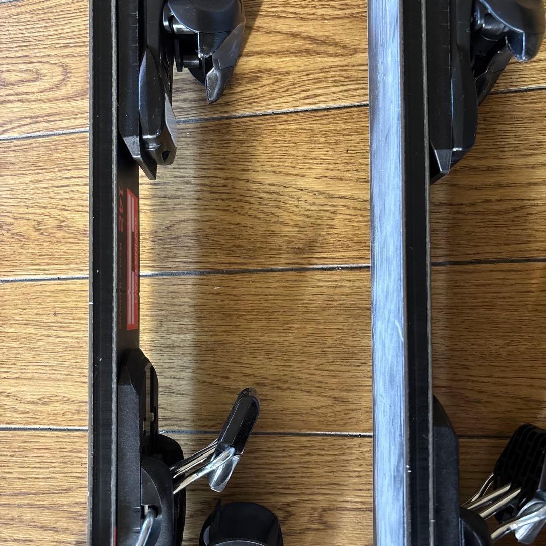 ロシニョール　ジュニア　スキー板　SL 142センチ　ROSSIGNOL