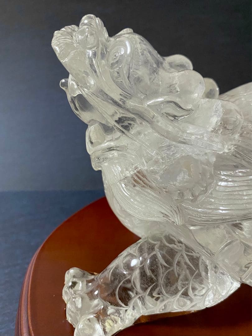 龍亀（ロングイ）水晶