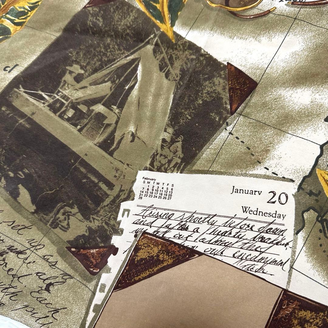 新年スペシャル出品90s未使用タグ付ラルフローレン シルクスカーフ　良柄