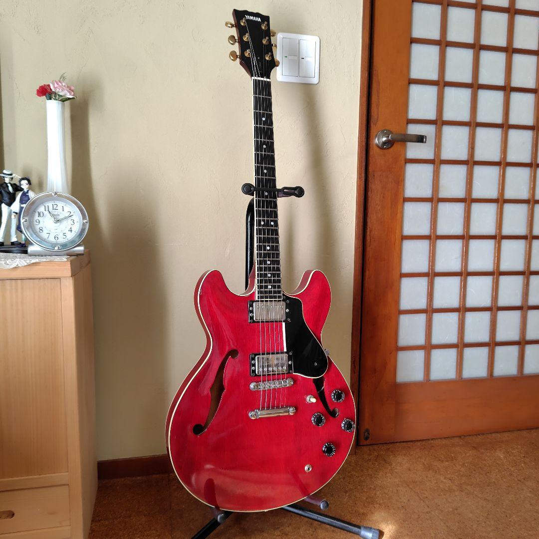 Yamaha SA-1300 Super Axeセミアコ
