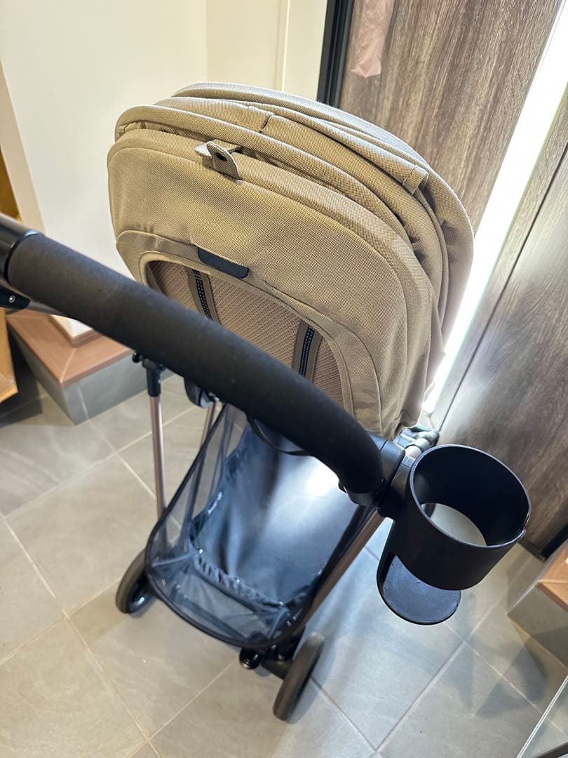 サイベックス　メリオ　ベビーカー ベージュ　アルミ