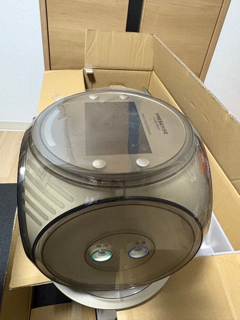 Presense CURE 14000 マルチタッチディスプレイ