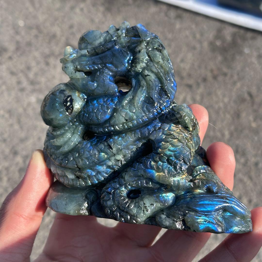天然石ラブラドライトの龍　置物　彫り物G.252