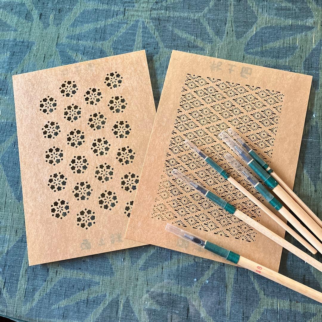 お雛様　雛人形　立ち雛　ひな祭り　お祝い　めでたい　陶人形　置物　型染め手作り