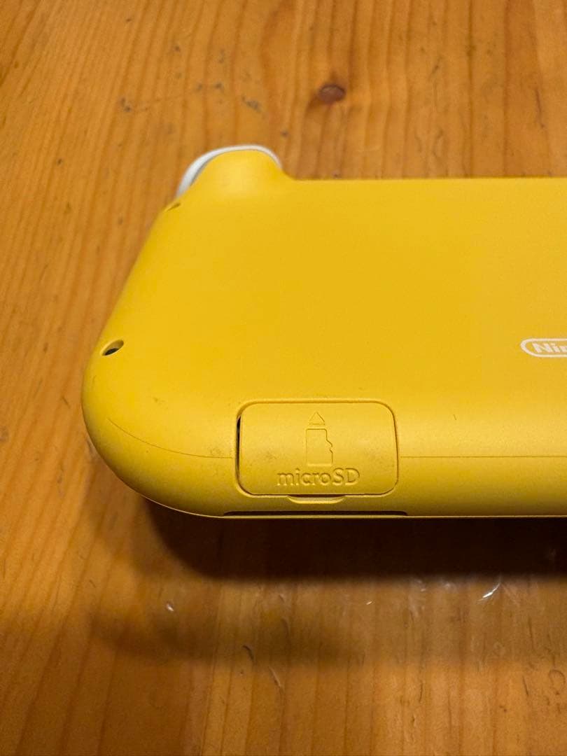 【美品】Nintendo Switch lite　イエロー　外箱あり