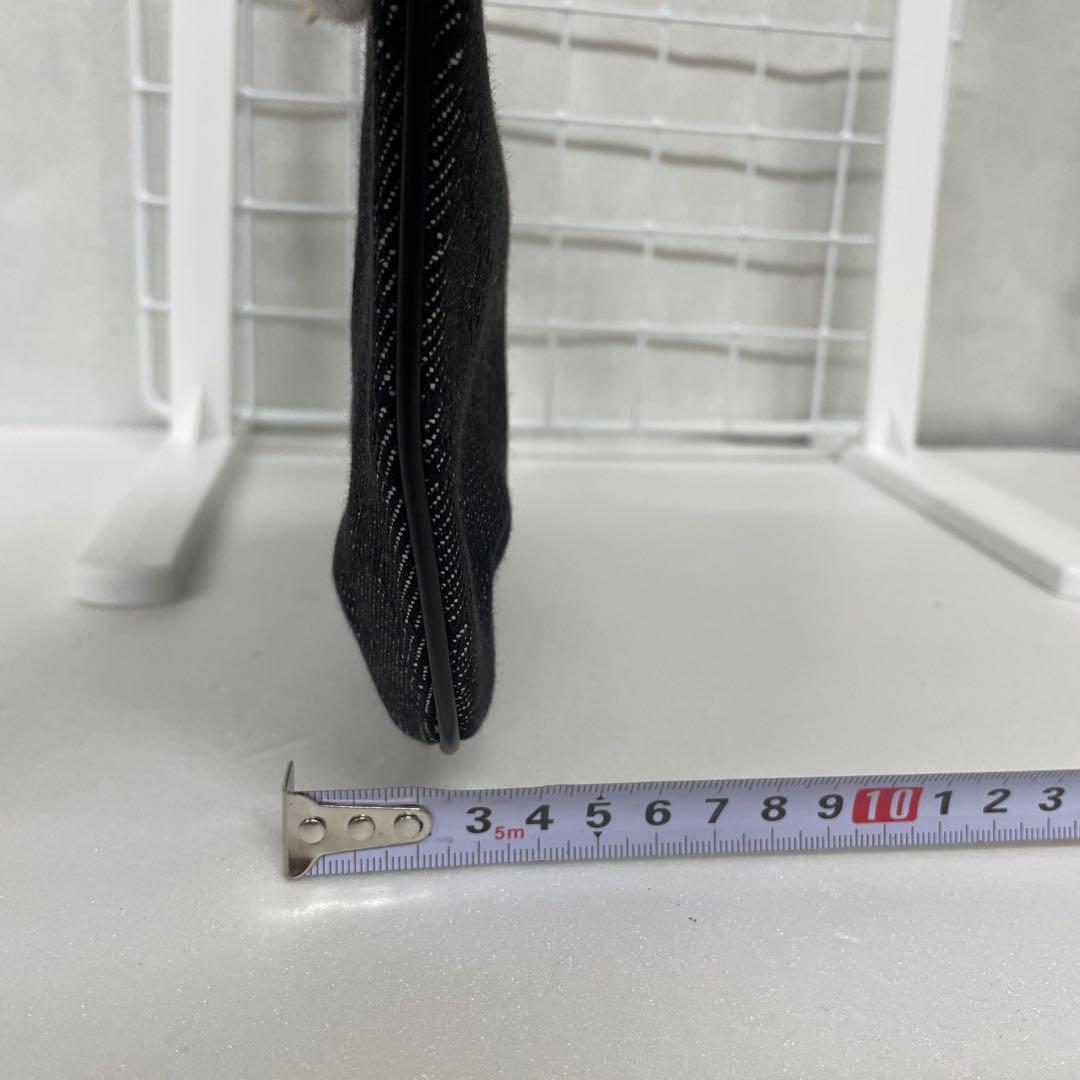 GUCCI グッチ アクセサリーポーチ gg柄 ブラック