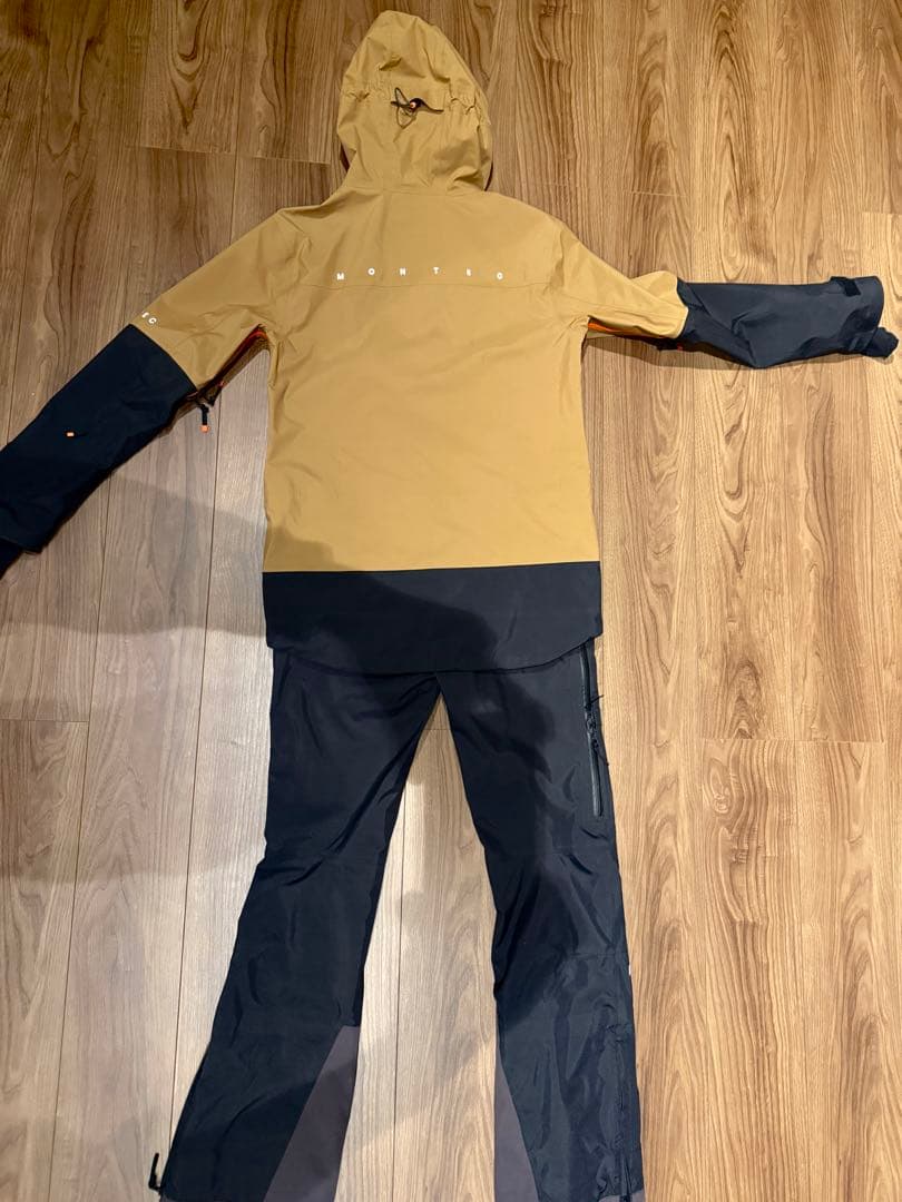 MONTEC モンテック　メンズ　Fenix xsサイズ　上下セット