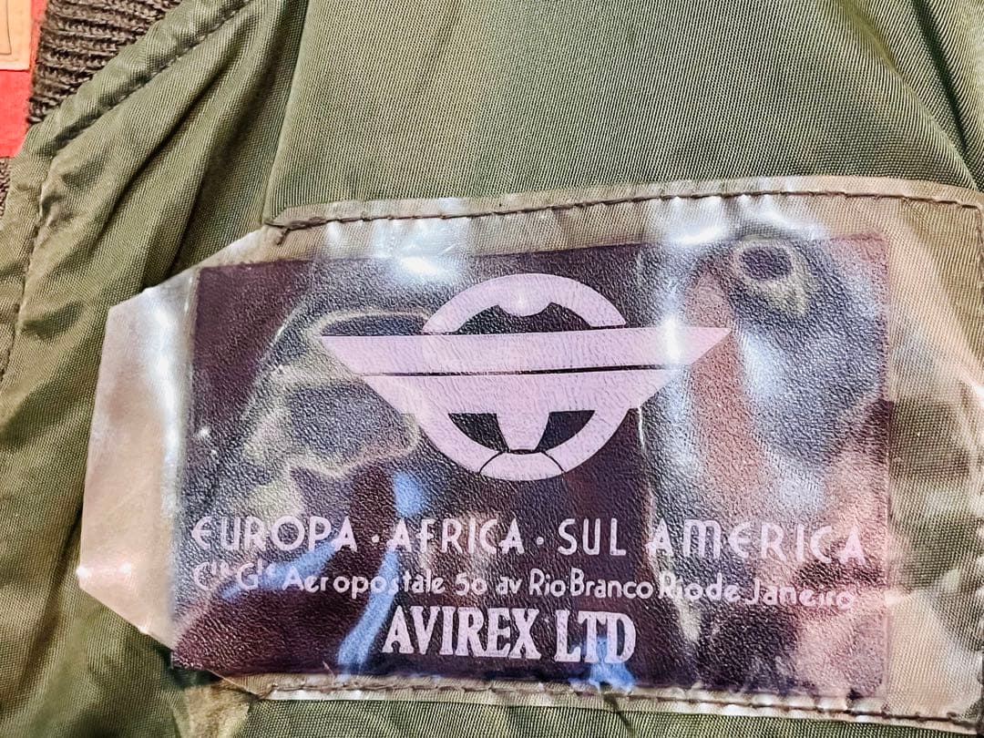 AVIREX ワッペン付き、内側、バックデザイン　MA-1ジャケット 2XL