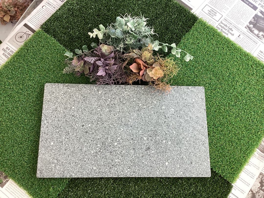 きらきら☆　角閃石　岩盤浴　サウナ用　4枚　送料込み