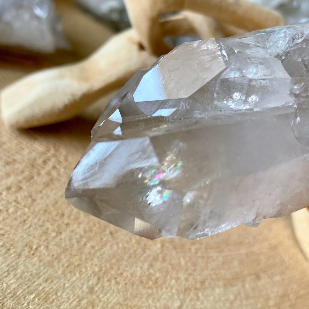 ゼッカ•デ•ソウザ産　カテドラル　バーナクル　天然石　水晶クラスター　虹入り