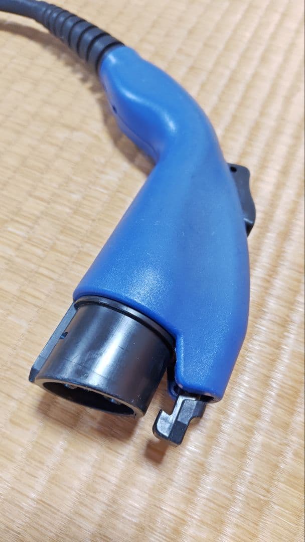 トヨタPHV用　充電ケーブル