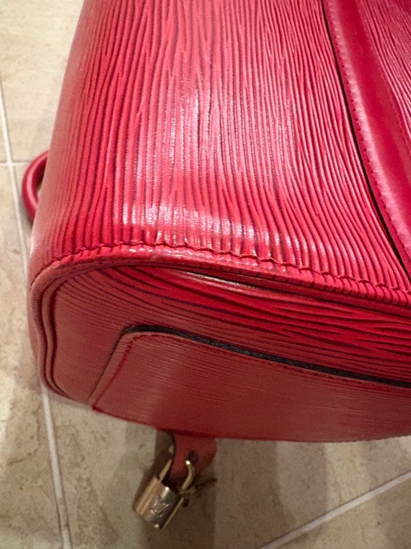 Louis Vuitton エピレザー スピーディ30レッド