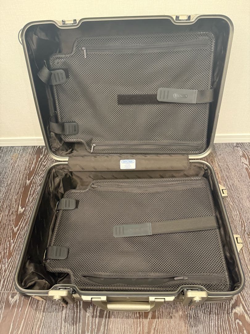 ◆RIMOWA◆リモワ トパーズ チタニウム 36L