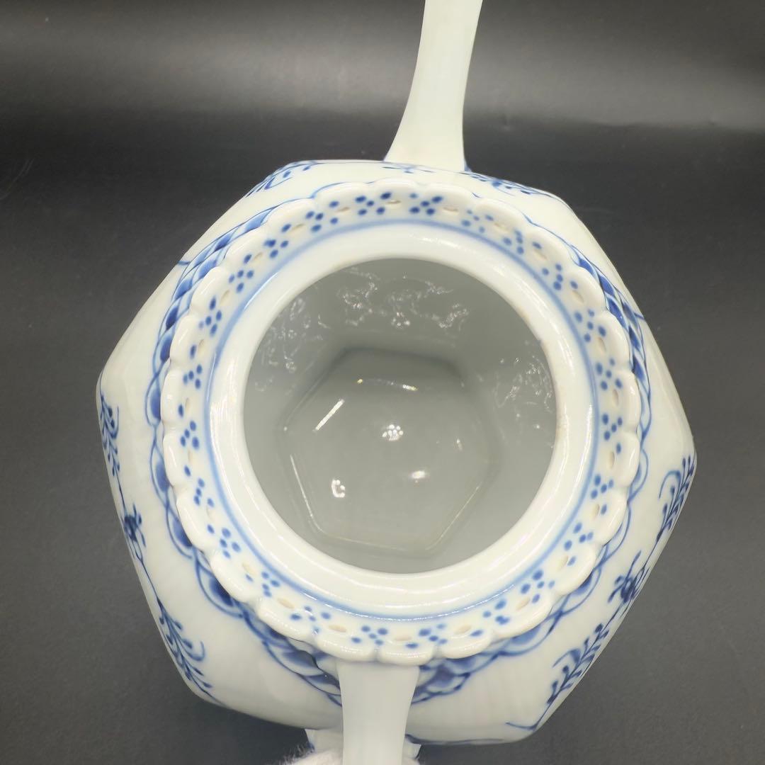 ロイヤルコペンハーゲン ブルーフルーテッド フルレース 顔付 ティーポット