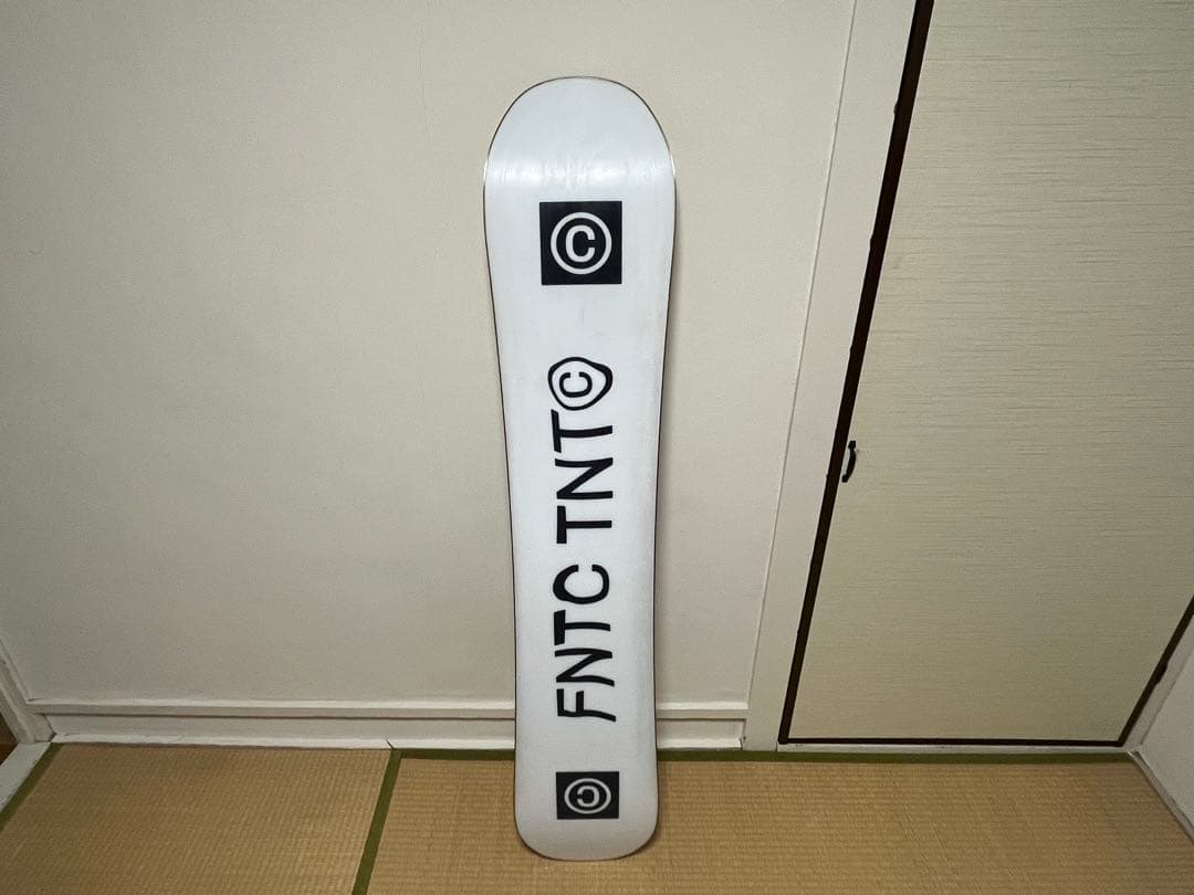 FNTC TNTC 21-22 153スノーボード