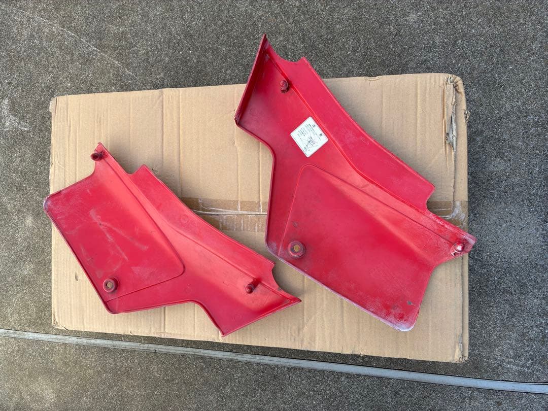 ホンダXL２５０R パリダカ　フェンダー、カウル