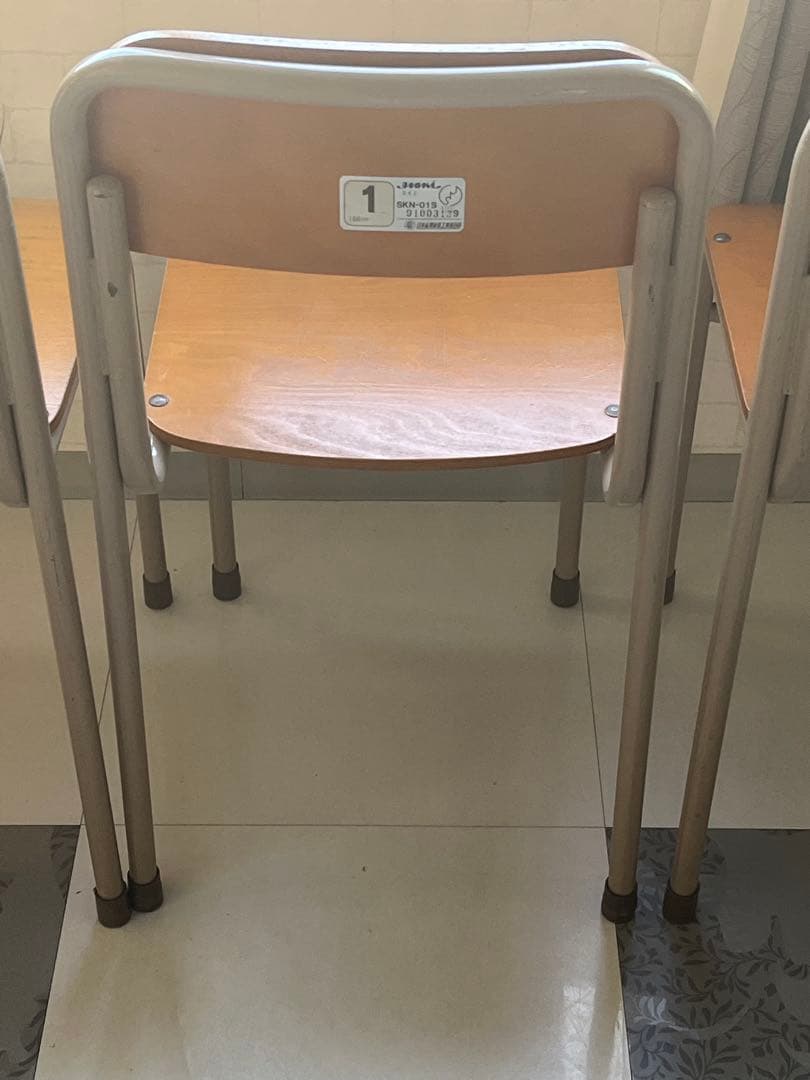 昭和レトロ 学校椅子 4脚セット 木製 スチール ビンテージ カフェ 会議用