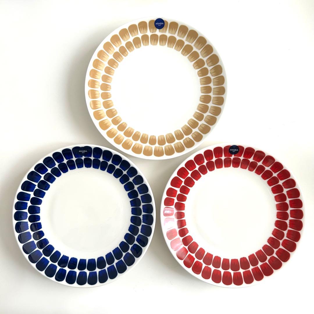 新品アラビアARABIA24Hトゥオキオ プレート20cm 3セット ホリデー赤