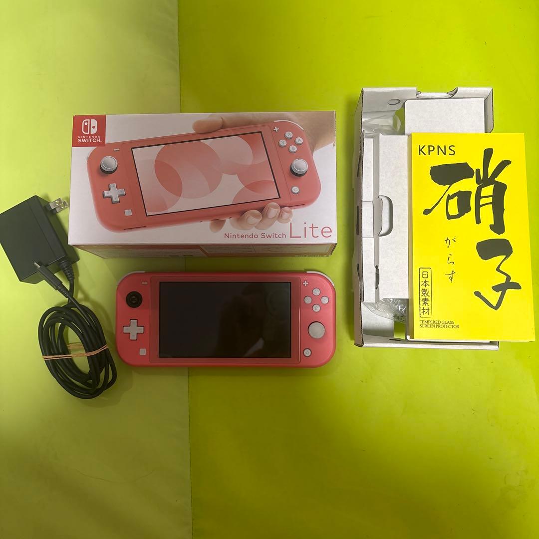 Nintendo Switch Lite コーラル 本体　ピンク　スイッチ