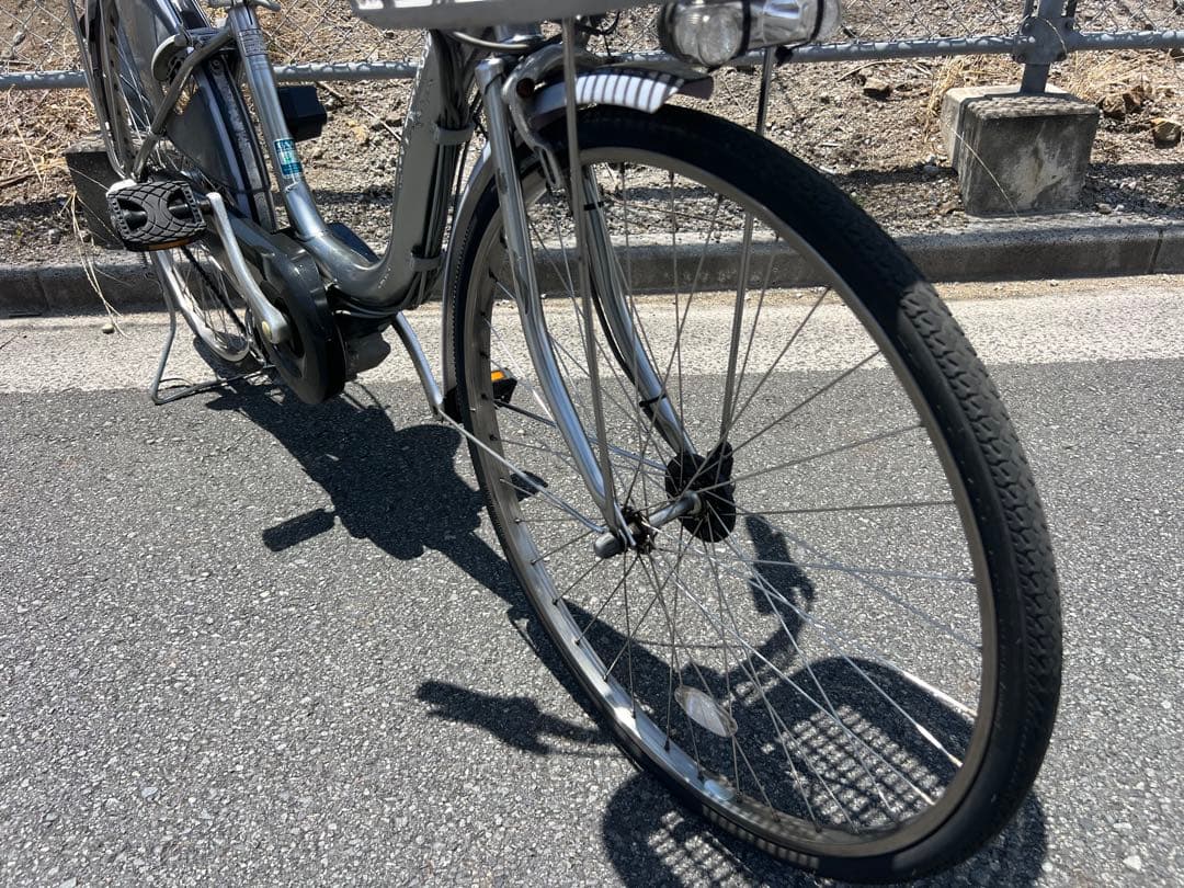 ブリジストン・アシスタ電動アシスト自転車未確認の為ジャンク扱い関東圏配送可能