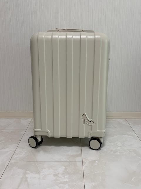 ★値下げ！【新品未開封】 ディズニー シンデレラ キャリーケース付き５点セット