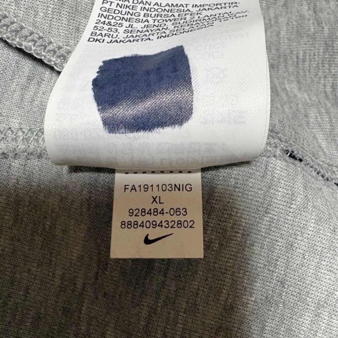 NIKEテックフリース ジップアップパーカー サイズ／XL