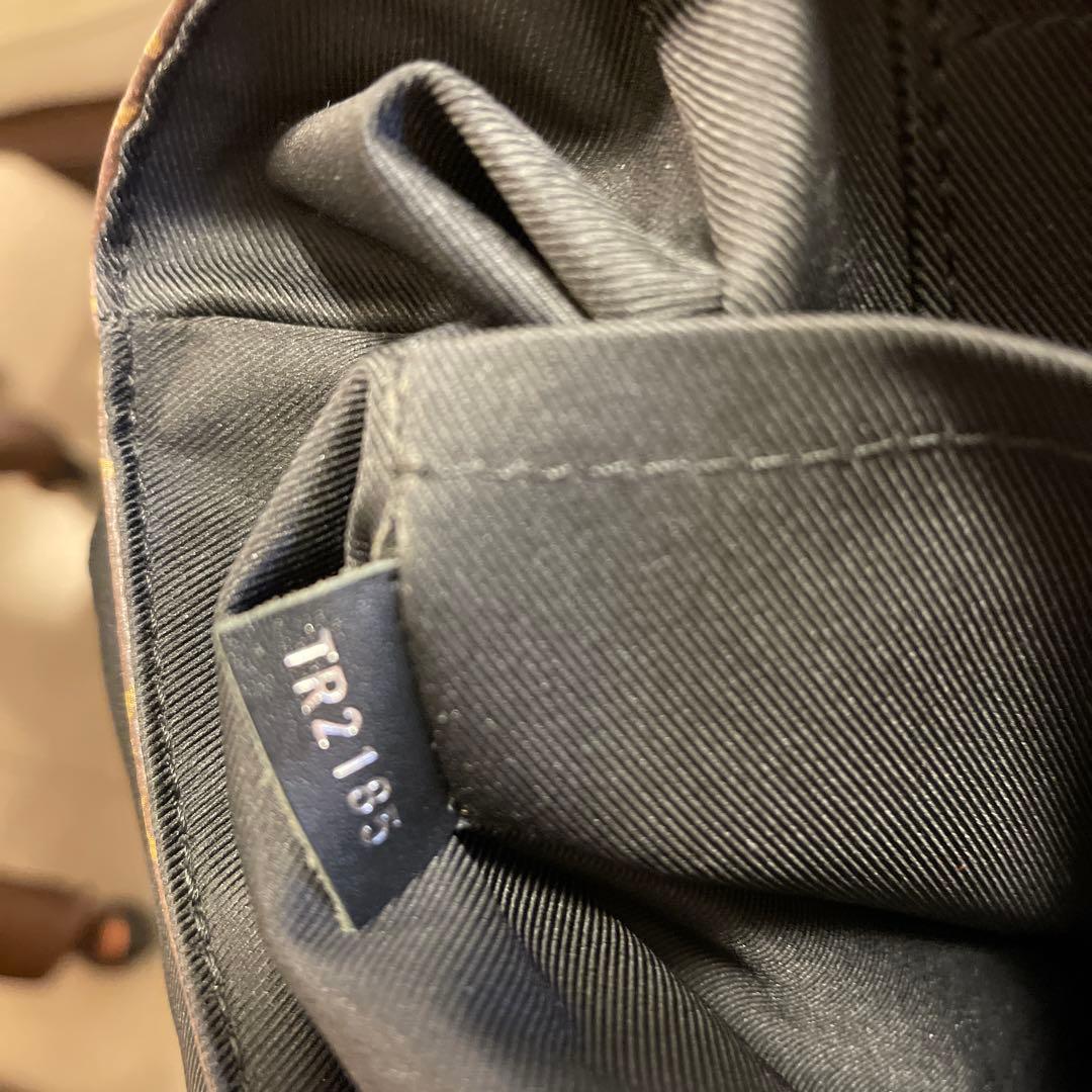 Louis Vuittonモノグラムメッセンジャ クリストファーアストロン