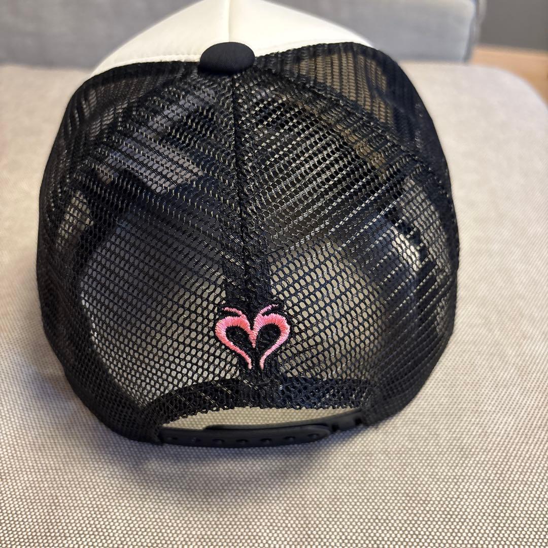 the black eye patch × moussy メッシュキャップ