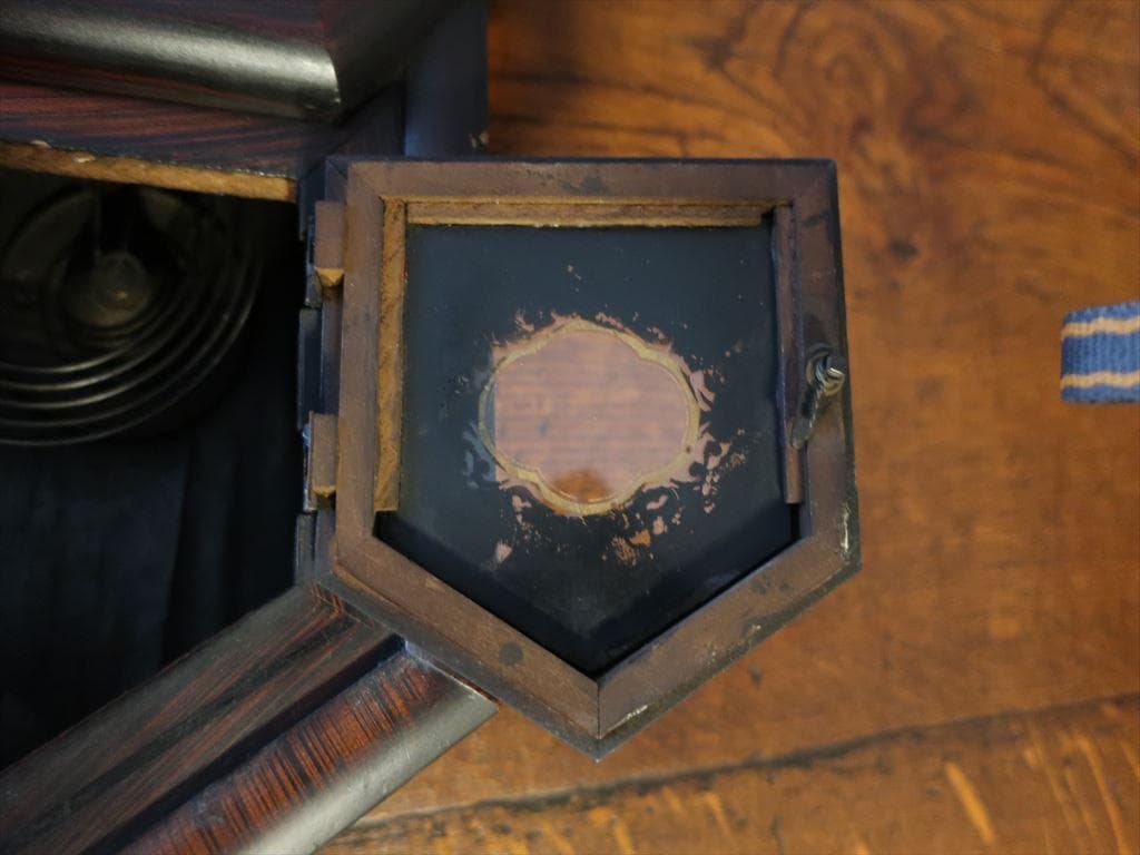 【 アンティーク 】ゼンマイ式 壁掛け時計