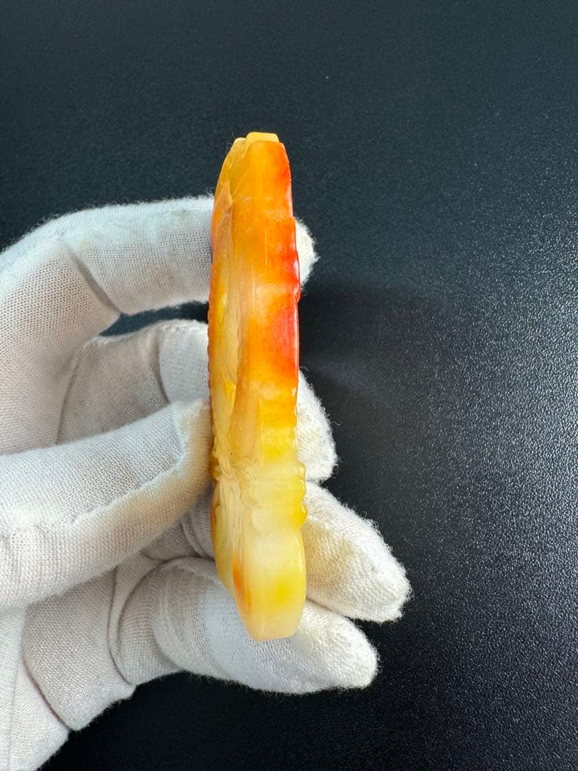 新疆産和田玉 龍と鳳凰 玉璧 本玉お守り 極細工 骨董 玉彫 古玩遺品整理 根付