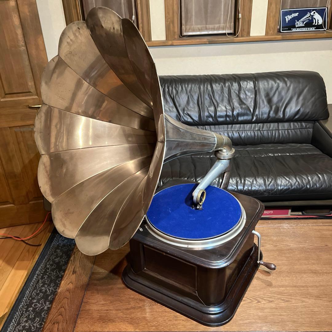 ♬ 大型ラッパ蓄音機 4丁ゼンマイ コロンビア マジェスティック BD型