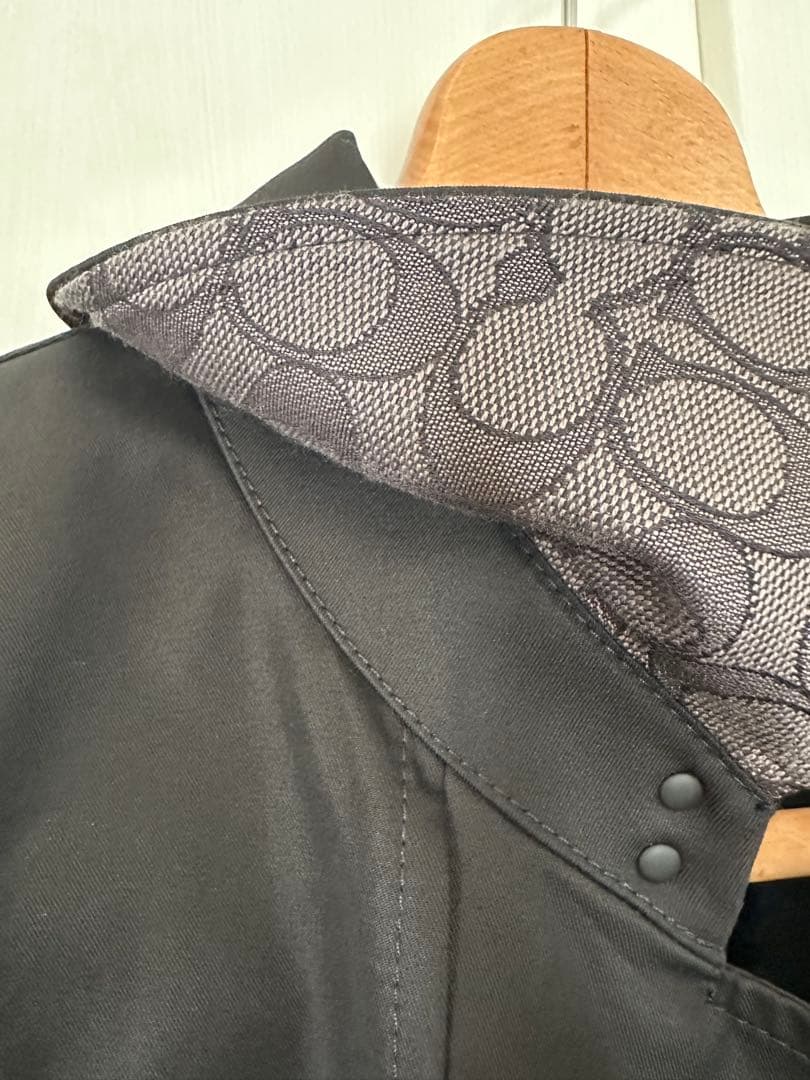 美品　コーチ　メンズ　トレンチコート　ブラック Ｍ(日本サイズＬ位)