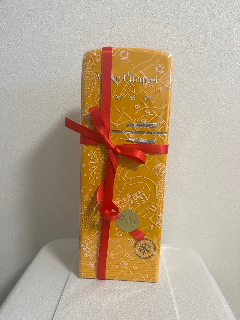 【限定ボトルケース付き】ヴーヴクリコ Veuve Clicquot brut