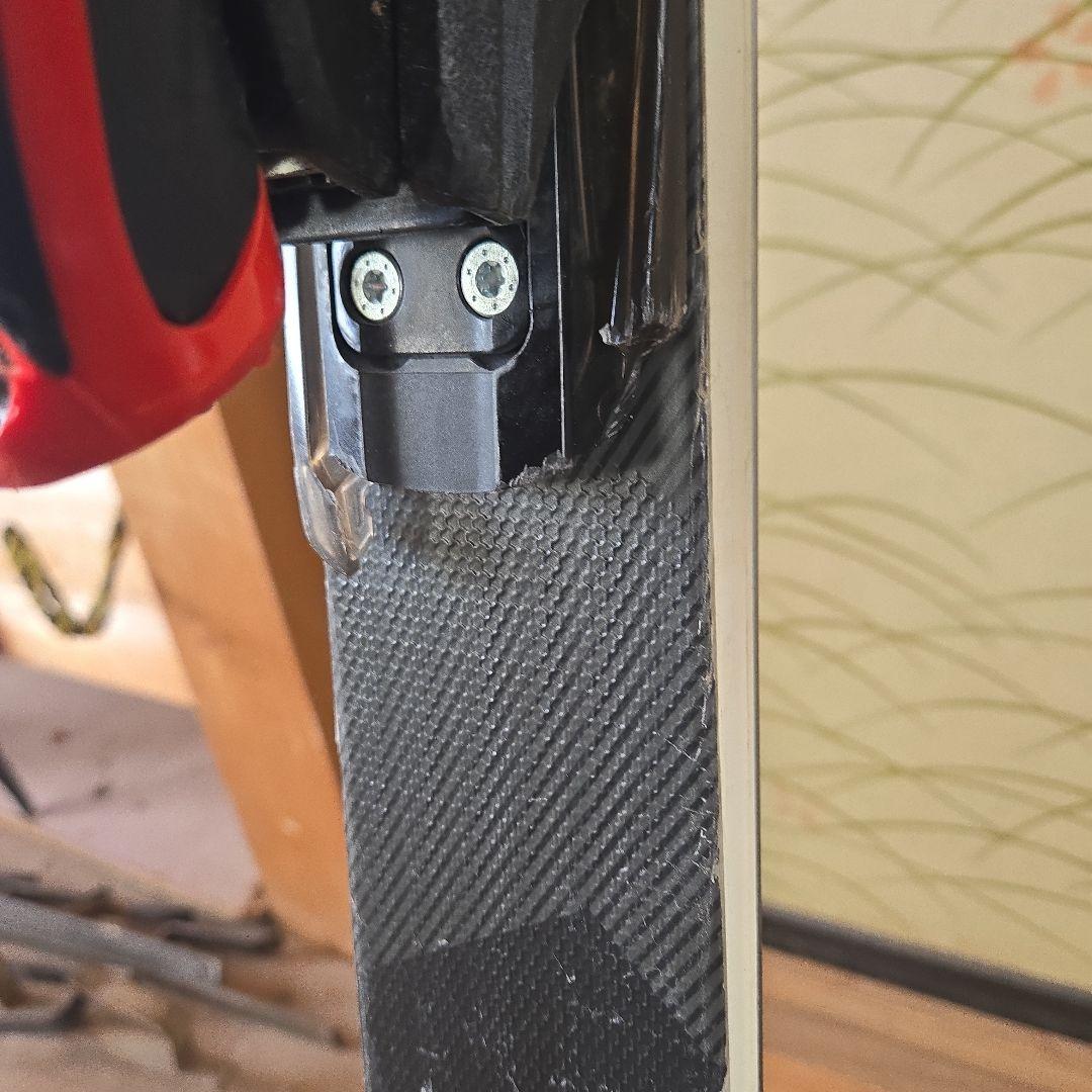 ROSSIGNOL　パシュート800