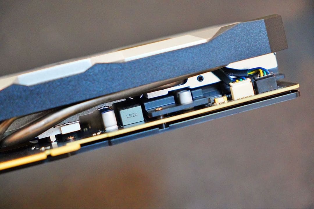 定価9.9万円 MSI GeForce RTX 2080 VENTUS V2