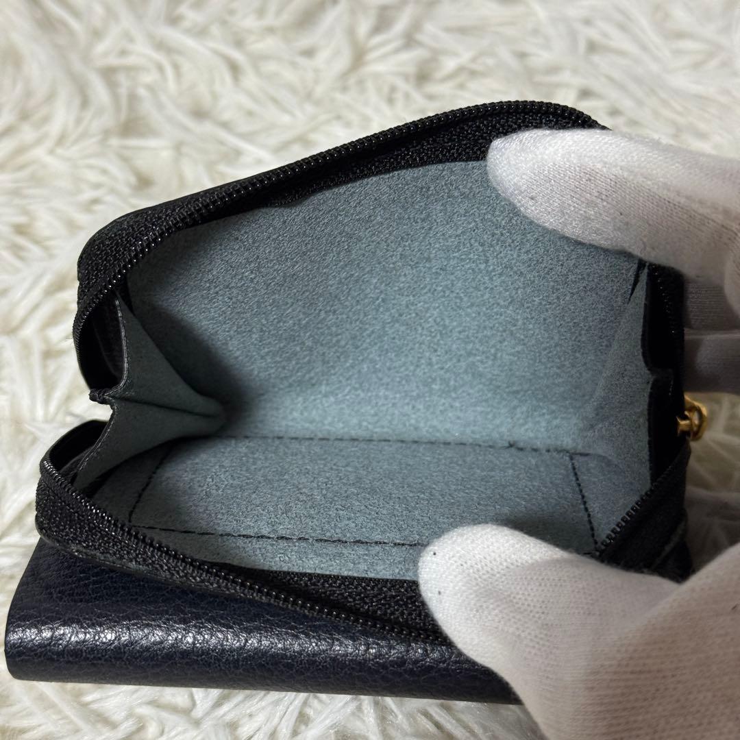 未使用✨IL BISONTE イルビゾンテ レザー　三つ折り財布　ネイビー