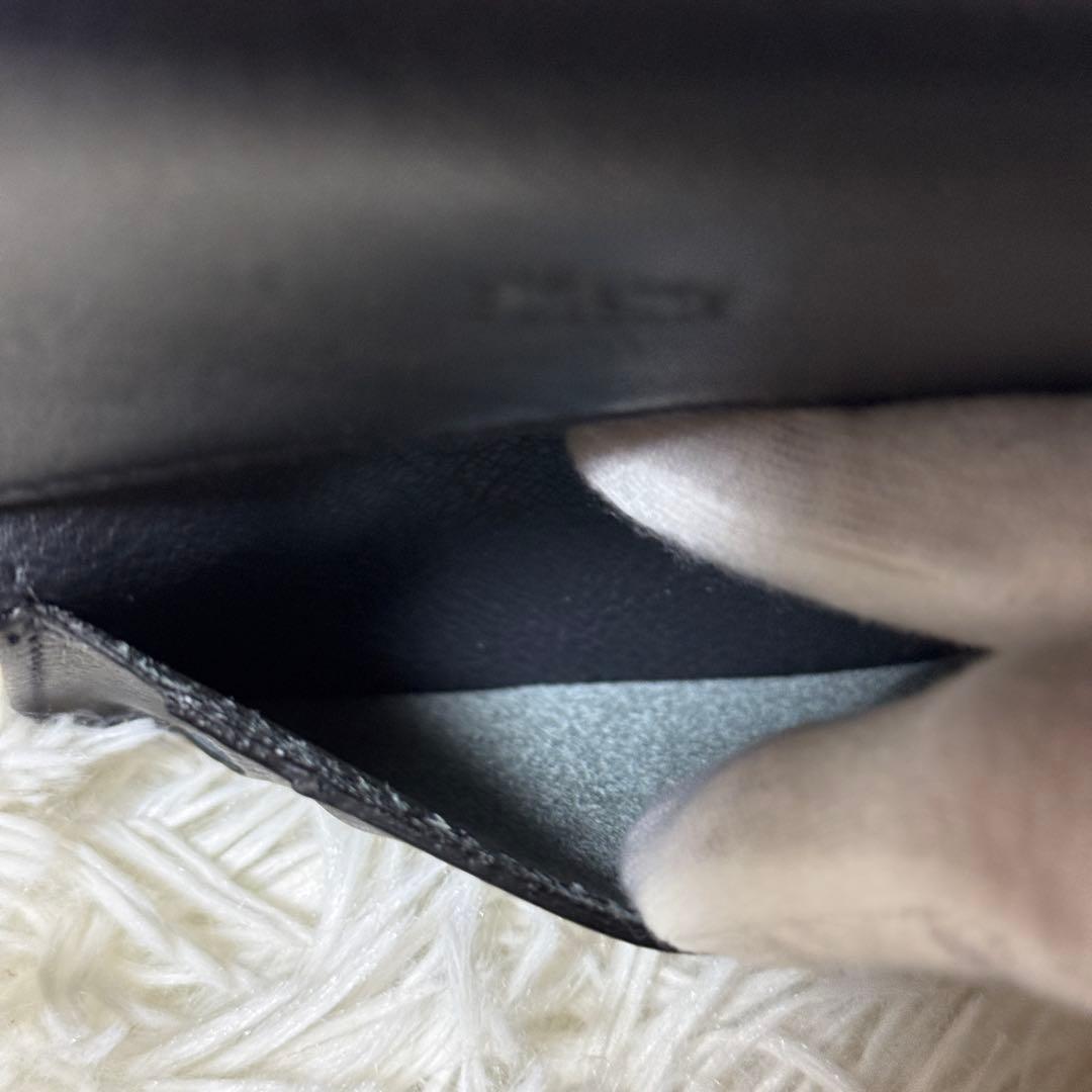 未使用✨IL BISONTE イルビゾンテ レザー　三つ折り財布　ネイビー