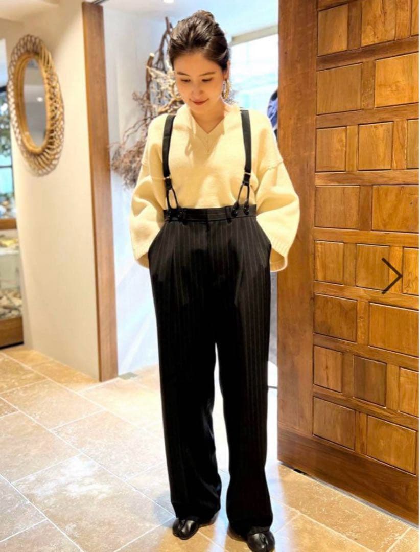 5/30まで　カレンソロジー　サスペンダーパンツ　ストライプ