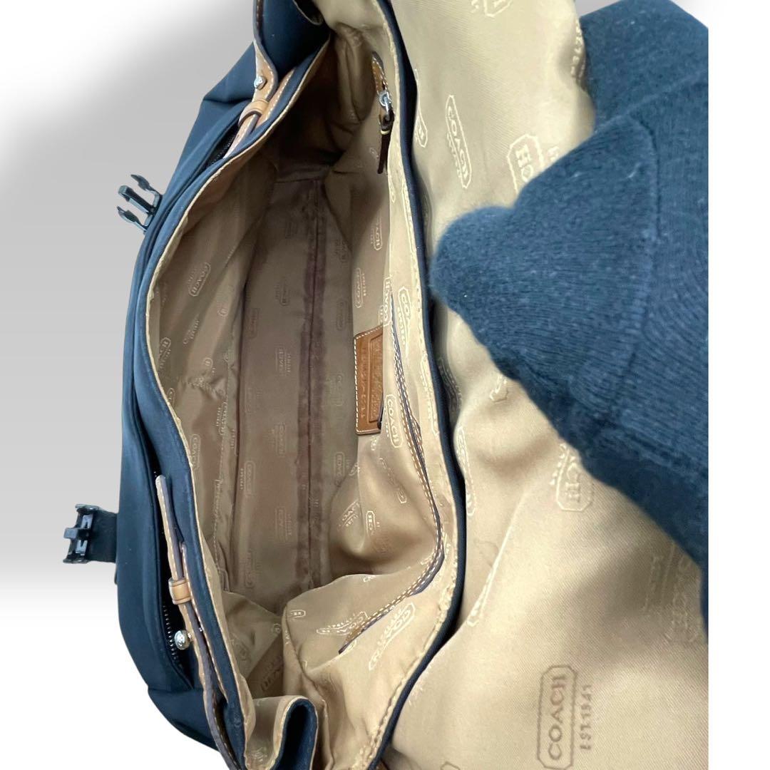 極美品　希少モデル　コーチ　メッセンジャーバッグ　キャンバス　レザー　黒