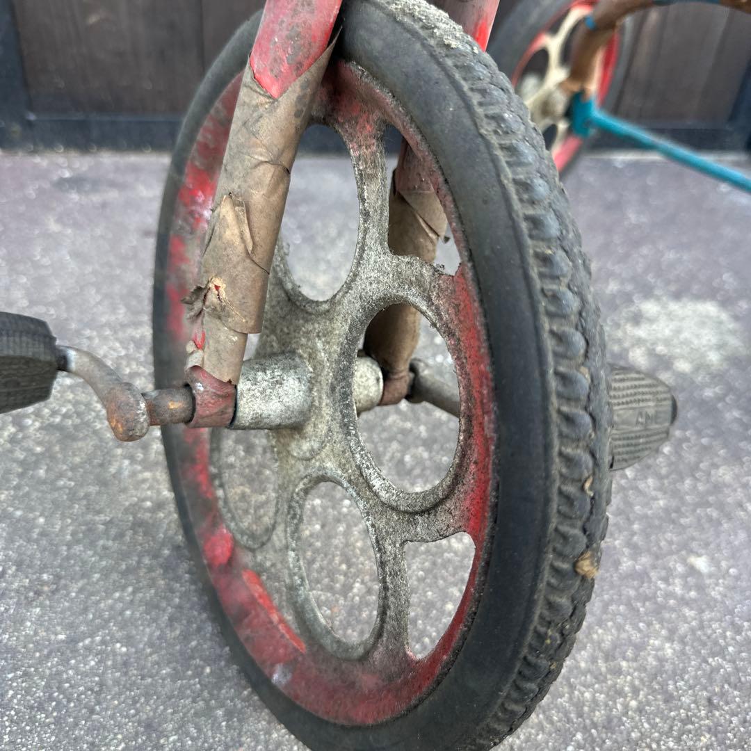お値下げ‼️蔵から出てきた　アンティーク三輪車　デッドストック