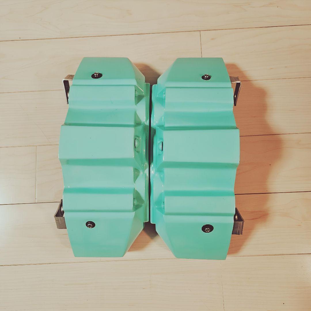 ハイエース キャリパーカバー ミントグリーン