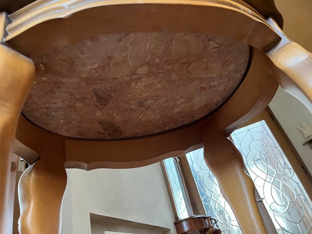 大理石　サイドテーブル　猫脚