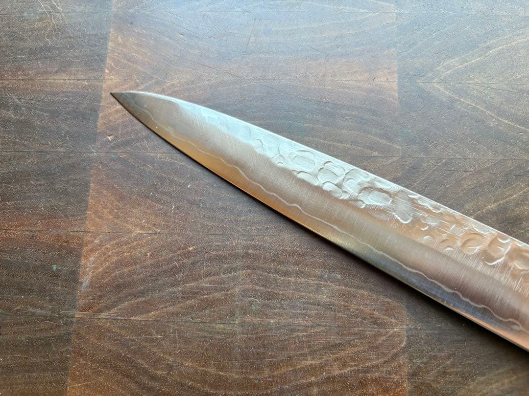 土佐打刃物　龍馬之剣心　銀三　筋引　210mm 包丁　槌目　ステンレス　両刃