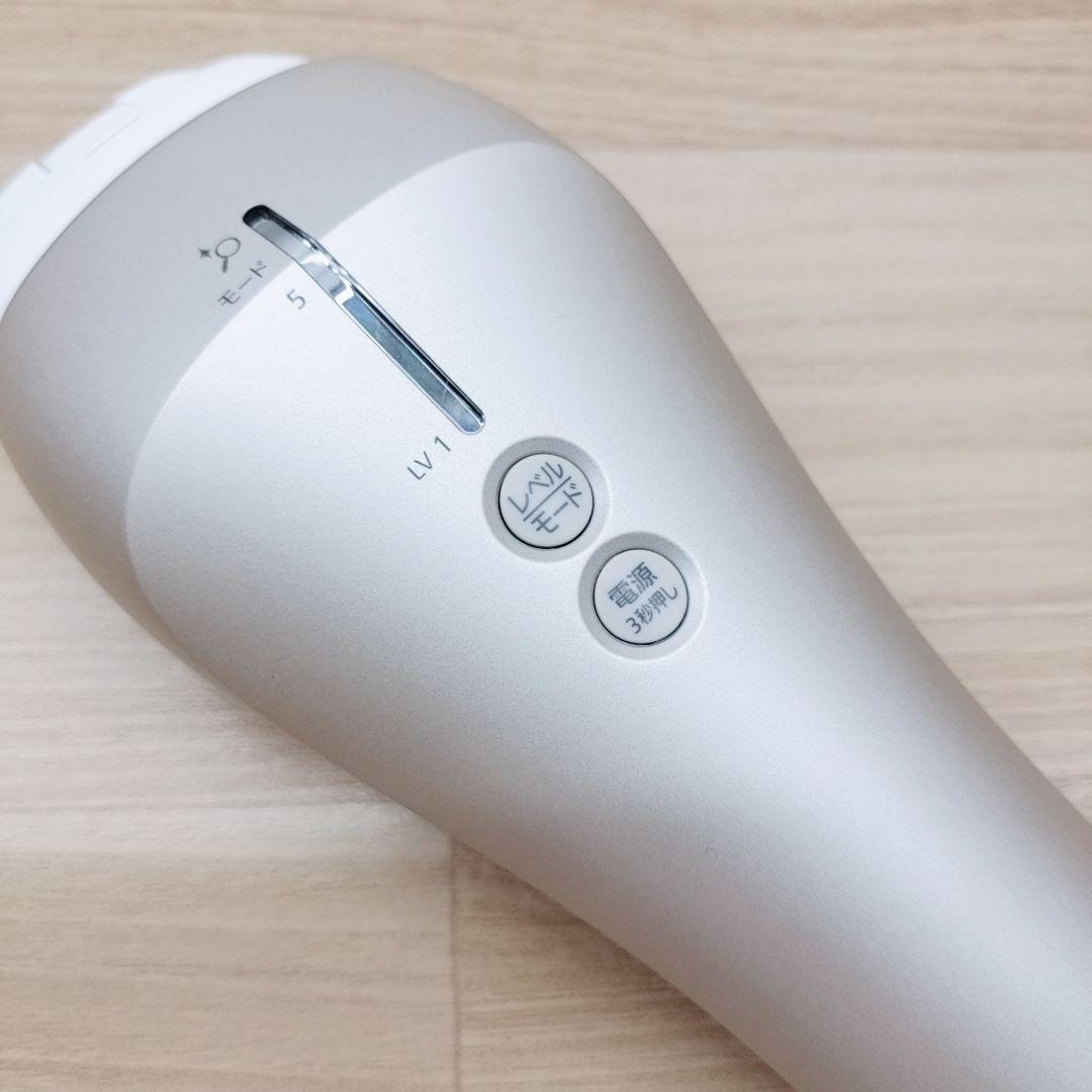 ほぼ未使用⭐️付属品完備 Panasonic スムースエピ ES-WP98