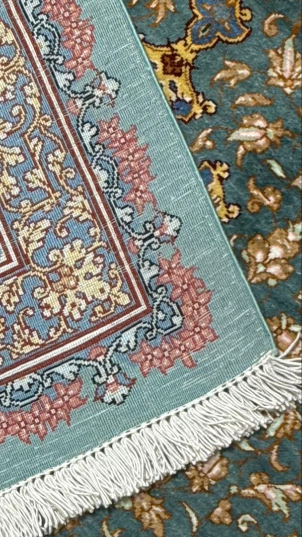 ペルシャ絨毯　クムシルク100%　ザエリ工房　189万円