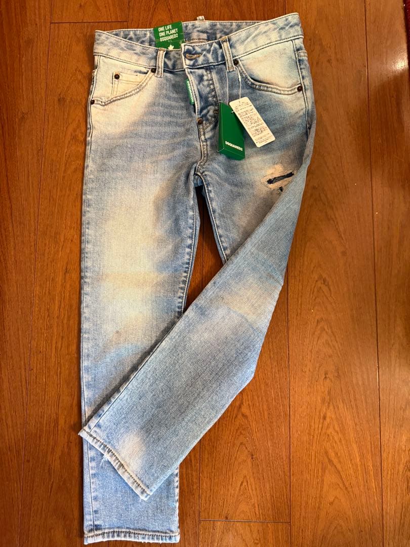 値下げ新品未使用タグ付きDSQUARED2 ライトブルー スリムフィットデニム