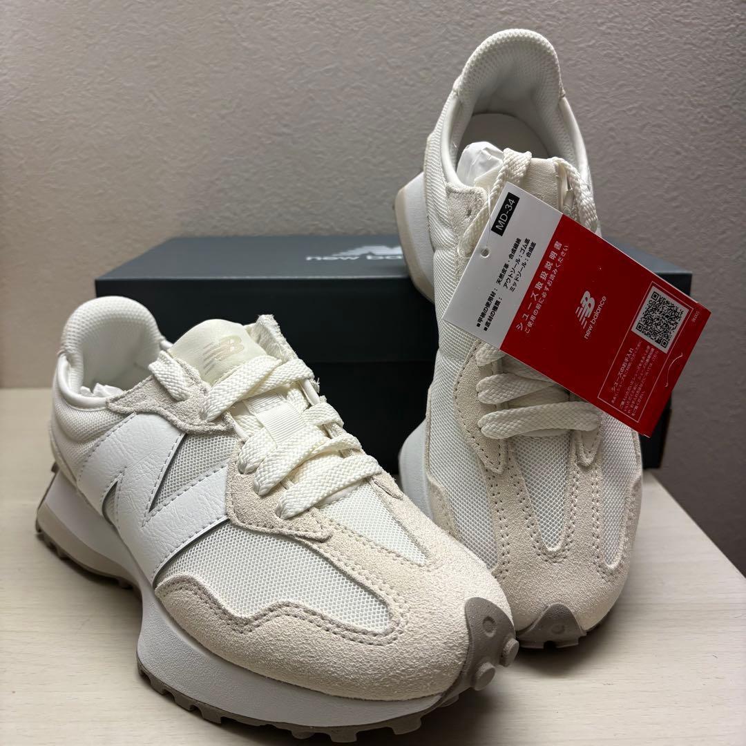 【新品】ニューバランス　327 ベージュ U327LNA D 23.5cm
