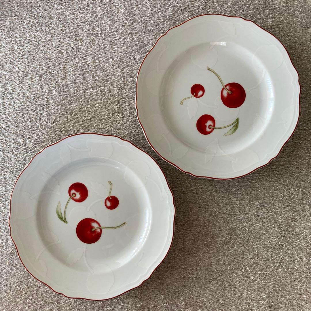 アンティコチェリーAntico cherries 21センチサラダ皿　4枚