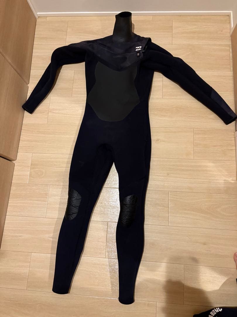 BILLABONG ブラック ウエットスーツ セミドライ　XL